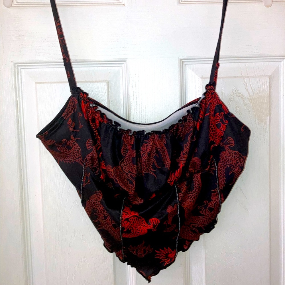 Black & Red Dragon Cropped Tank